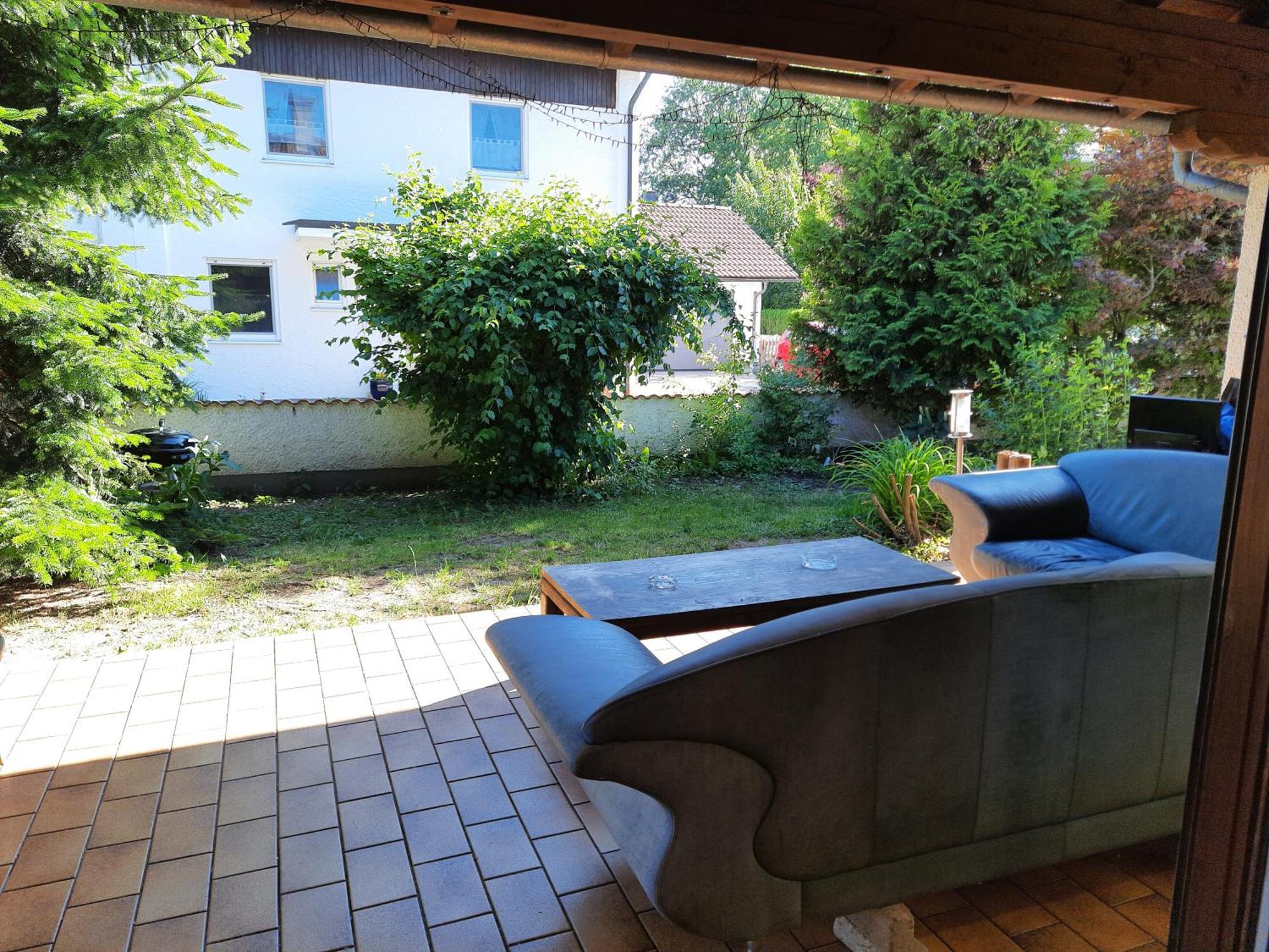 Xxl Apartment, 10 Beds, 4 Sleep-rooms, 140qm, 2 Wc, 2 Shower && Appartamento Bruckmühl